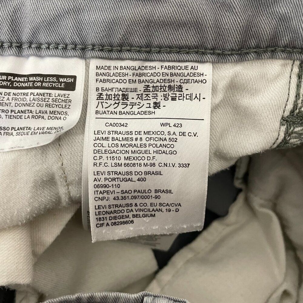 Levis Pants Mens 29x30 Grey Cargo Joggers Casual Tapered Pockets Outdoors Gorp - Picture 5 of 9
